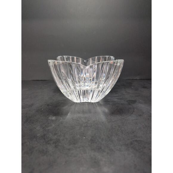 Mikasa Lead Crystal‎ Tulip Bowl Candy Dish, Elegant Nut Bowl, Table Centerpiece - Picture 7 of 9